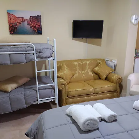 La Torre 3* アヴェッリーノ